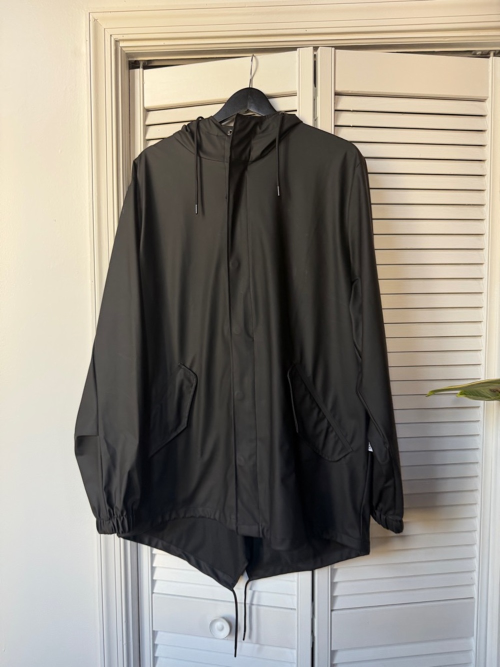 Rains Black Hooded Raincoat - Matte Waterproof Parka